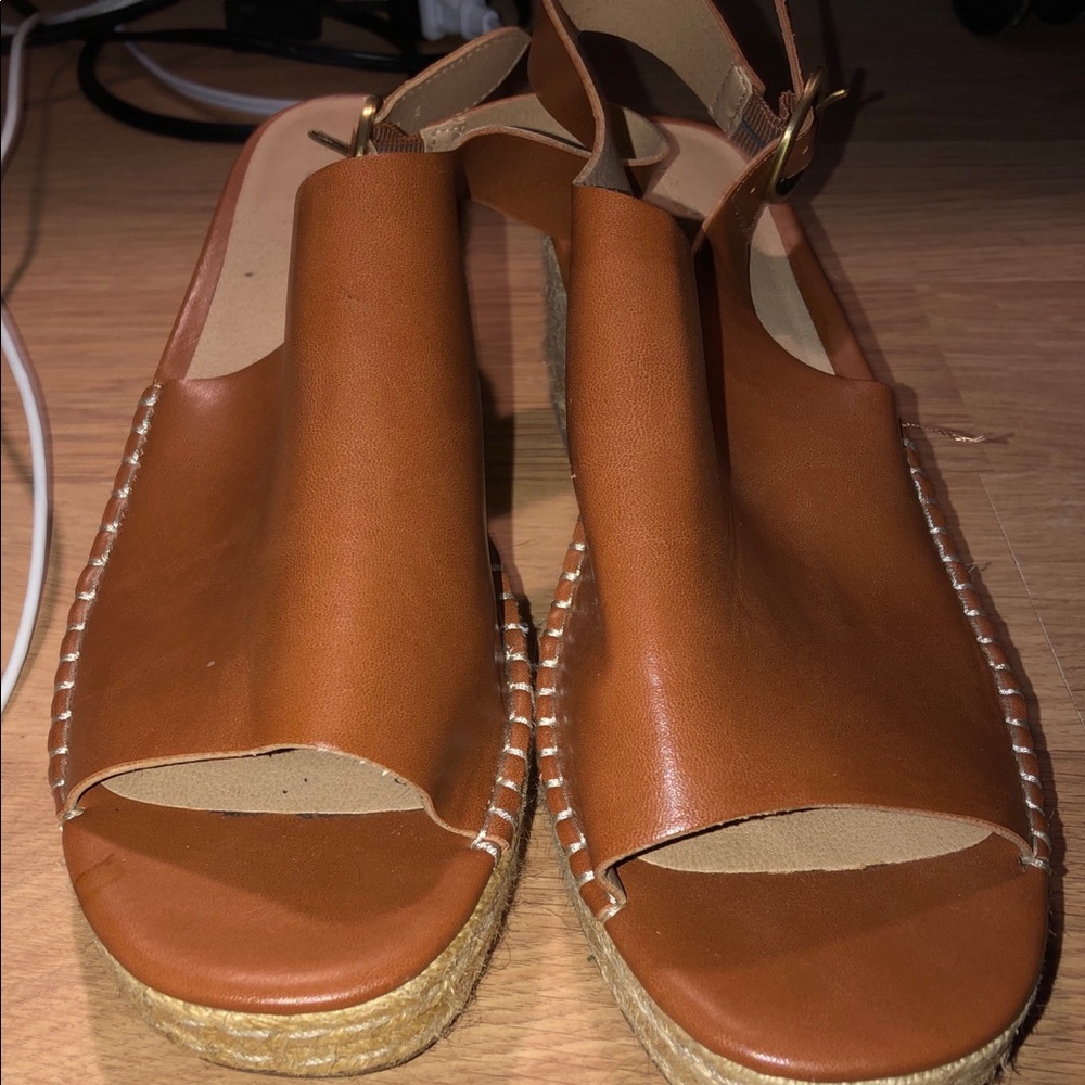 Sandals - Picture 3 of 3